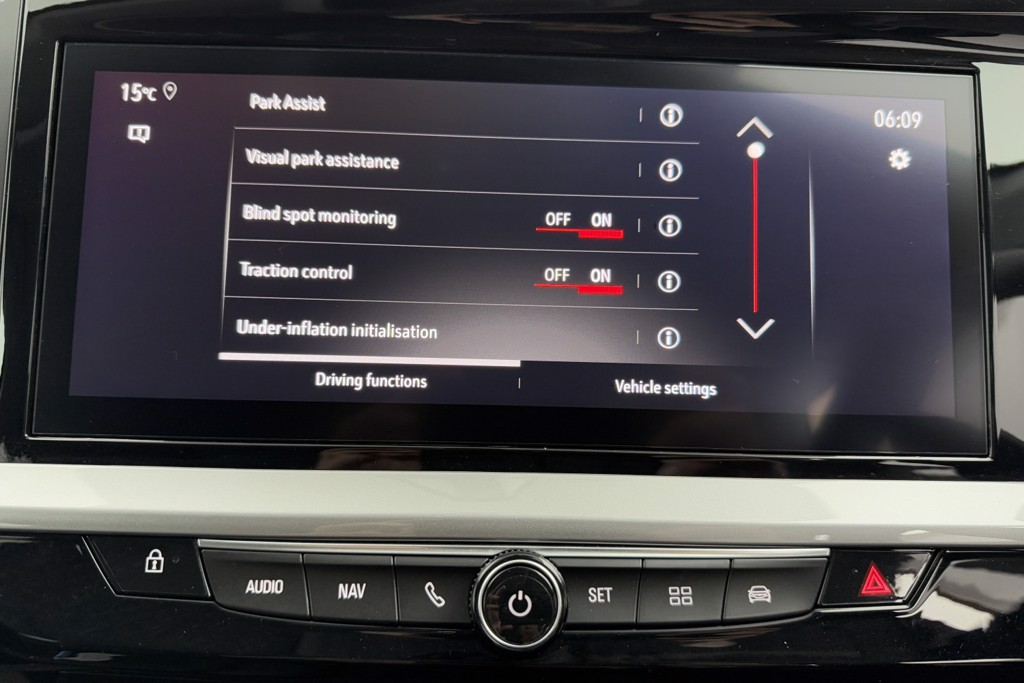 Vauxhall Grandland Ultimate Manual Petrol SUV - Stock Number (1539542) - 10th supplementary image