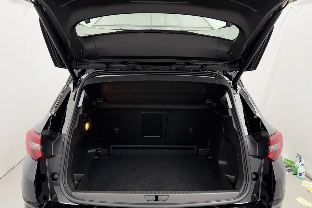 Vauxhall Grandland Ultimate Manual Petrol SUV - Stock Number (1539542) - 21st supplementary image