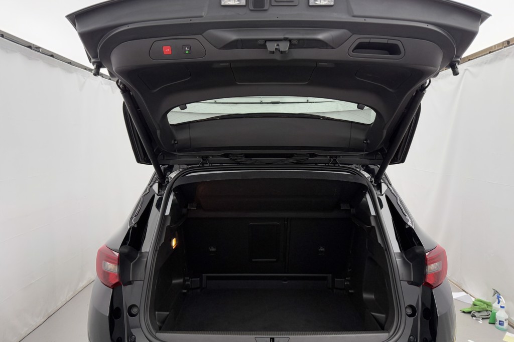 Vauxhall Grandland Ultimate Manual Petrol SUV - Stock Number (1539542) - 22nd supplementary image