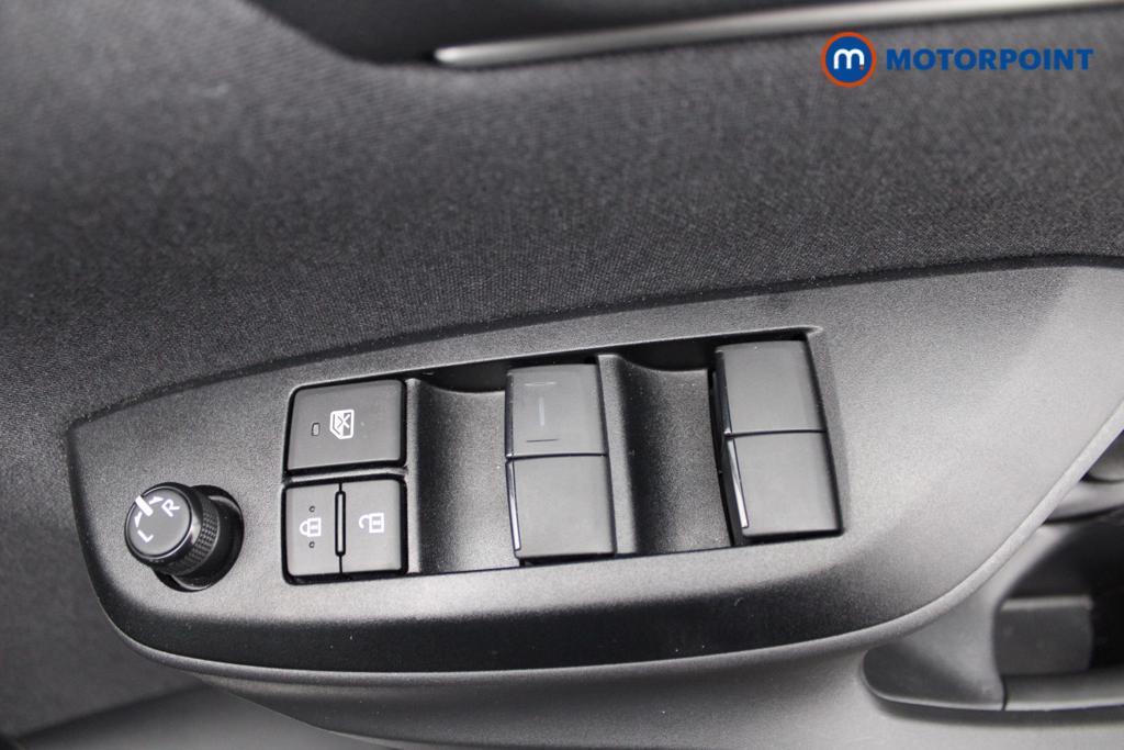 Toyota Yaris Cross Icon Automatic Petrol-Electric Hybrid Estate - Stock Number (1540250) - 17th supplementary image