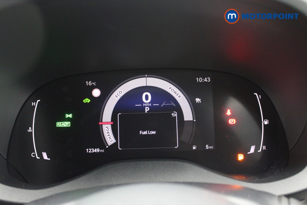 Toyota Yaris Cross Design Automatic Petrol-Electric Hybrid Estate - Stock Number (1541311) - 4th supplementary image