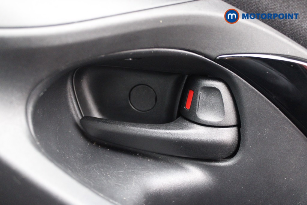 Toyota Yaris Cross Design Automatic Petrol-Electric Hybrid Estate - Stock Number (1541311) - 13th supplementary image