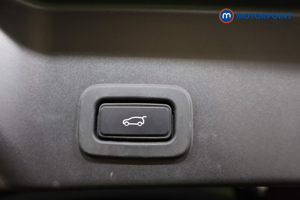 Land Rover Range Rover Evoque R-Dynamic Hse Automatic Petrol SUV - Stock Number (1541657) - 23rd supplementary image