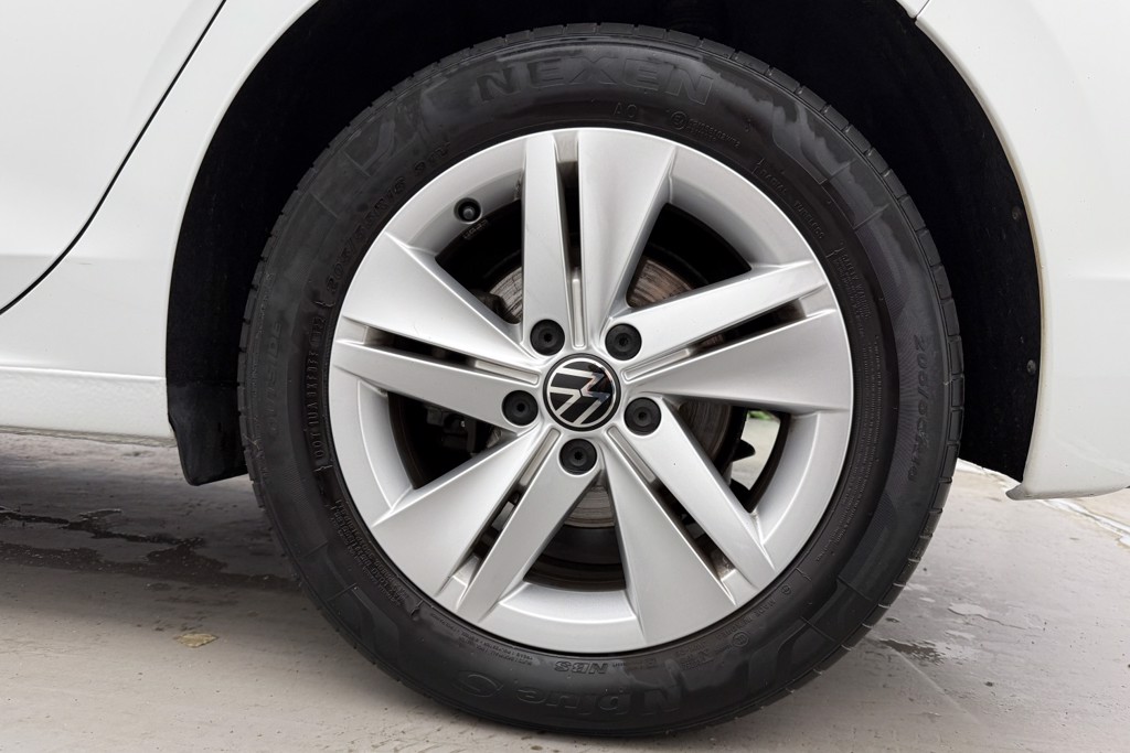 Volkswagen Golf Life Manual Petrol Hatchback - Stock Number (1541874) - 32nd supplementary image