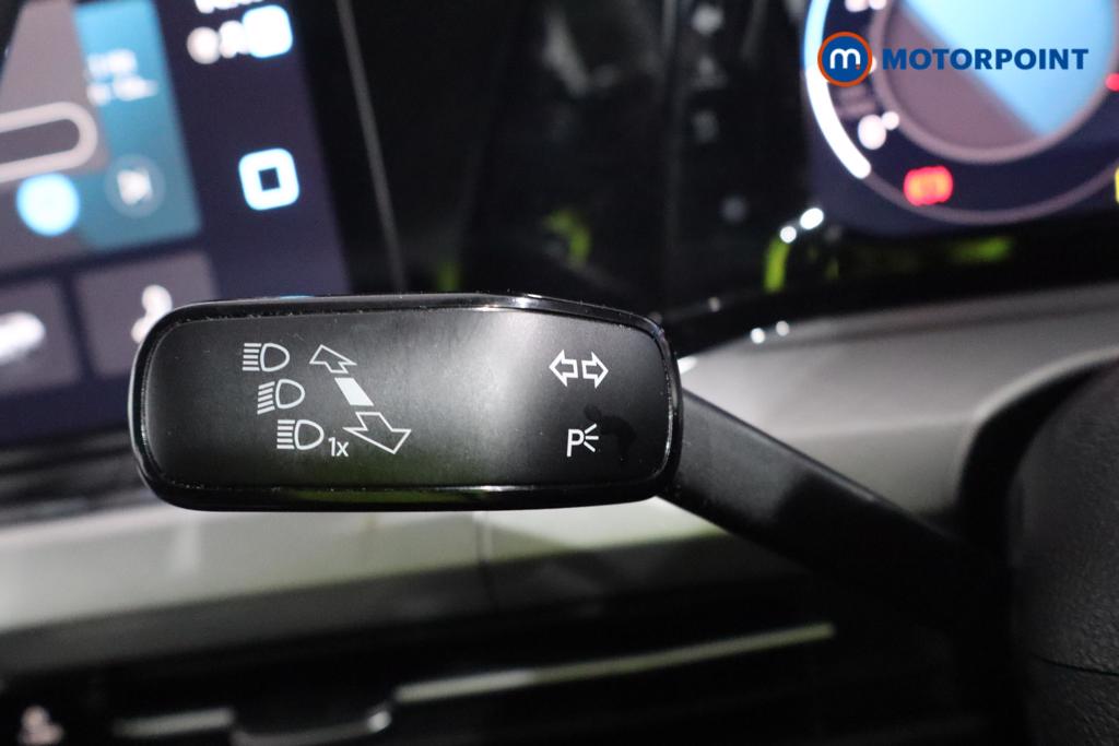 Volkswagen Golf Life Manual Petrol Hatchback - Stock Number (1541917) - 7th supplementary image