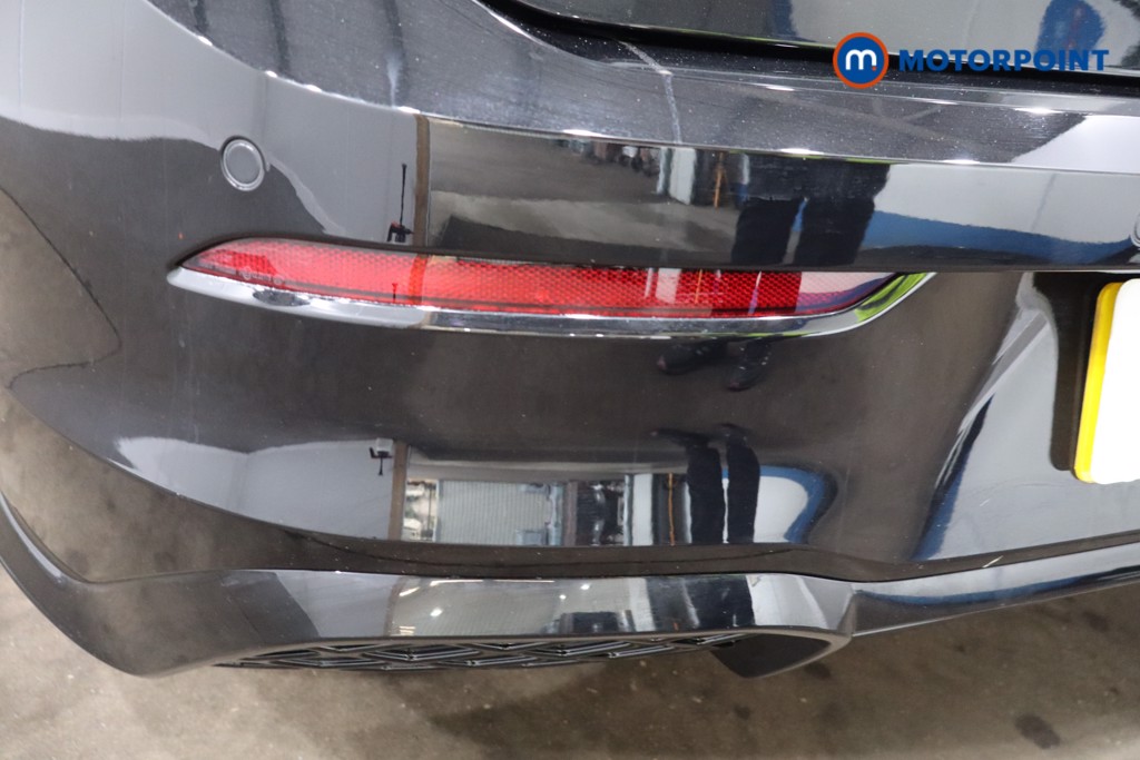 Volkswagen Golf R-Line Automatic Diesel Hatchback - Stock Number (1542402) - 24th supplementary image