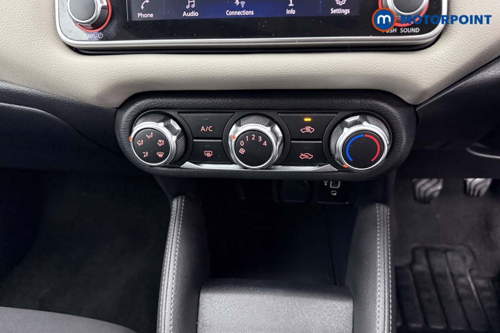 Nissan Micra Acenta Manual Petrol Hatchback - Stock Number (1542661) - 9th supplementary image