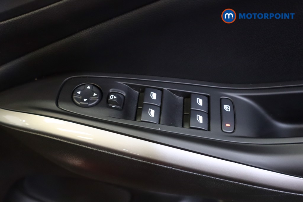 Vauxhall Grandland Ultimate Manual Petrol SUV - Stock Number (1543513) - 7th supplementary image