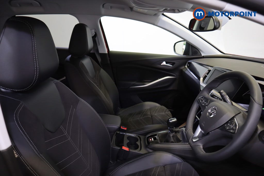 Vauxhall Grandland Ultimate Manual Petrol SUV - Stock Number (1543513) - 12th supplementary image