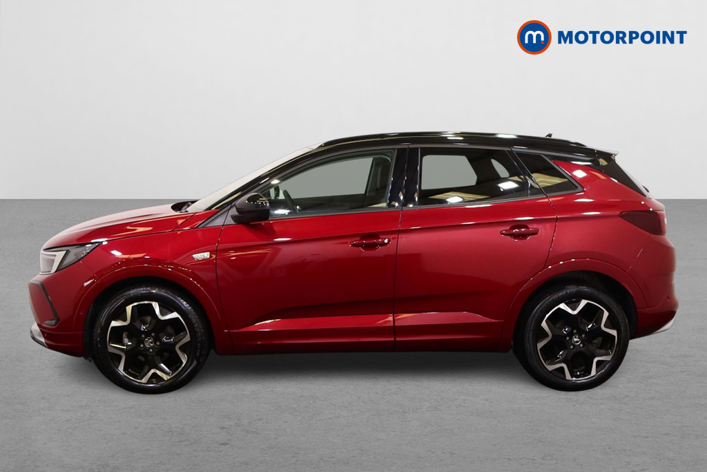 Vauxhall Grandland Ultimate Manual Petrol SUV - Stock Number (1543513) - Passenger side