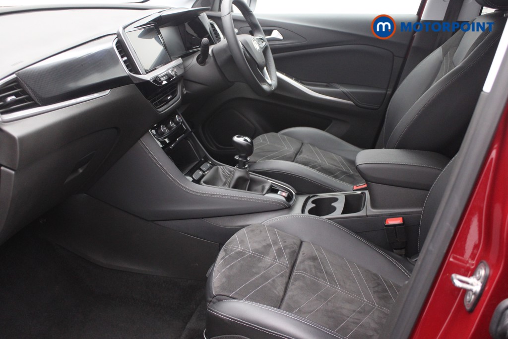 Vauxhall Grandland Ultimate Manual Petrol SUV - Stock Number (1543520) - 1st supplementary image