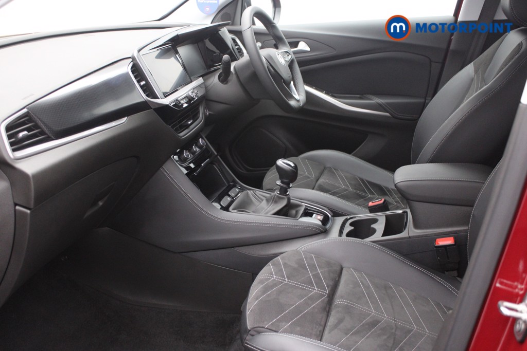 Vauxhall Grandland Ultimate Manual Petrol SUV - Stock Number (1543521) - 1st supplementary image