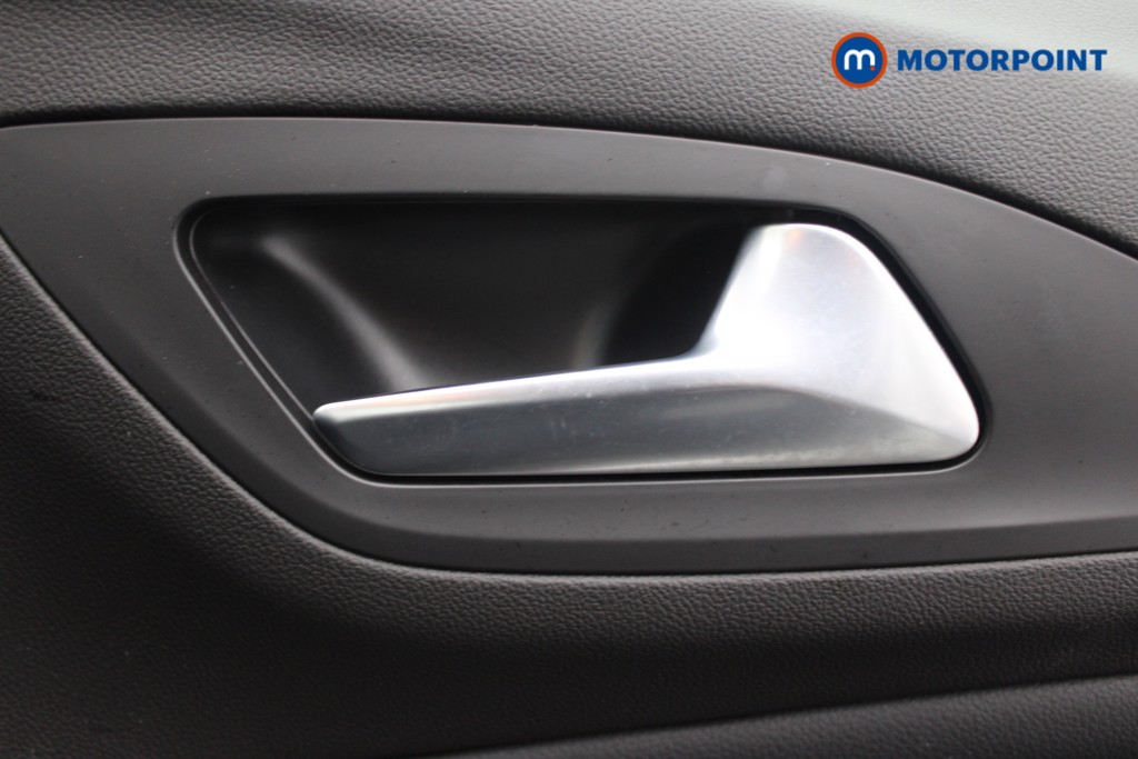 Vauxhall Grandland Ultimate Manual Petrol SUV - Stock Number (1543523) - 17th supplementary image