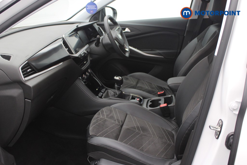 Vauxhall Grandland Ultimate Manual Petrol SUV - Stock Number (1543523) - 1st supplementary image