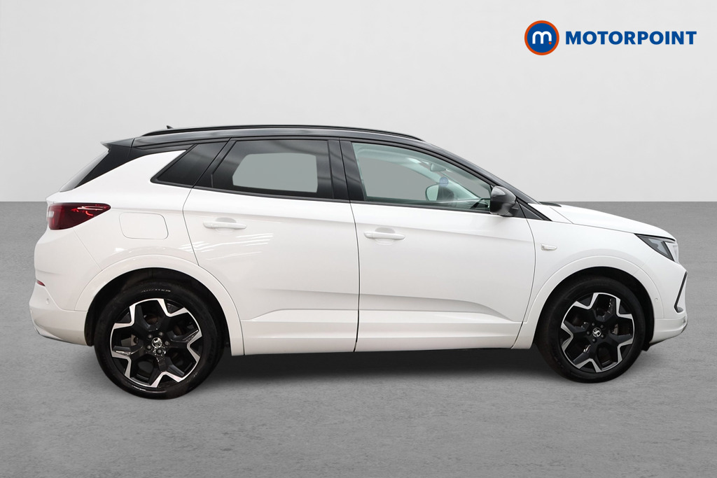 Vauxhall Grandland Ultimate Manual Petrol SUV - Stock Number (1543523) - Drivers side