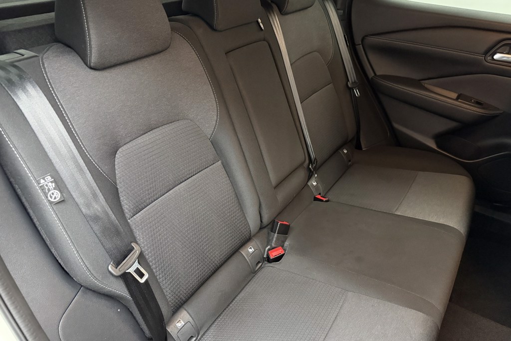Nissan Qashqai N-Connecta Manual Petrol SUV - Stock Number (1543663) - 24th supplementary image