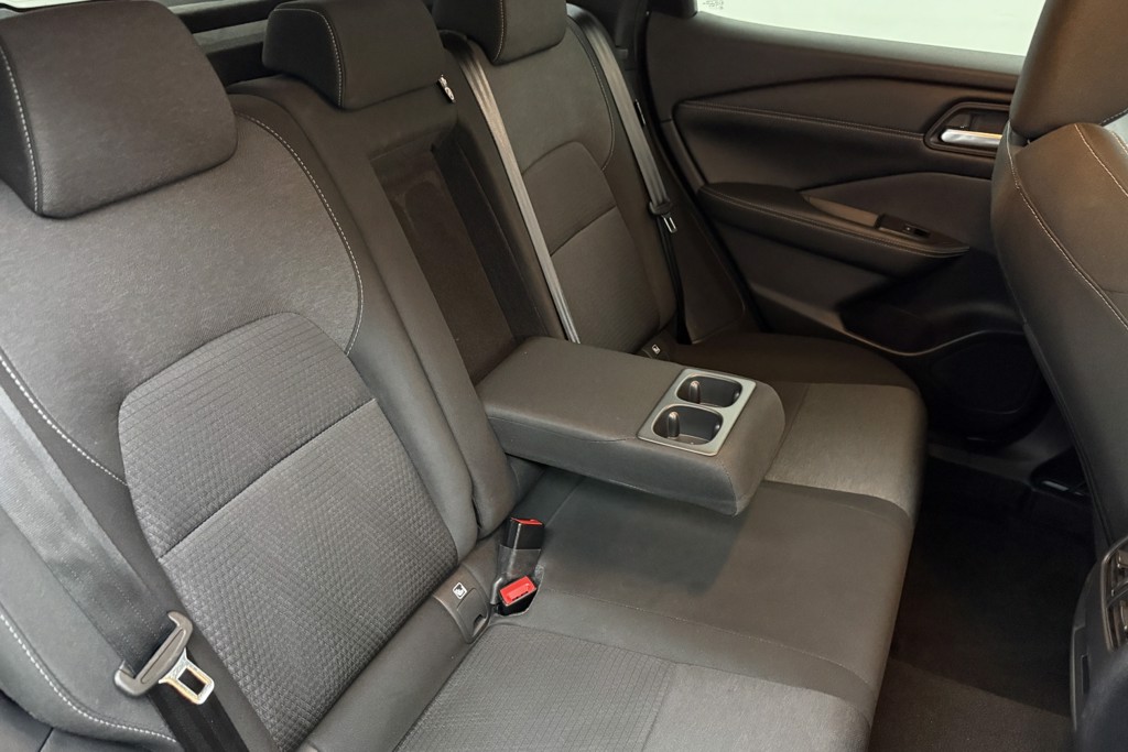 Nissan Qashqai N-Connecta Manual Petrol SUV - Stock Number (1543663) - 25th supplementary image