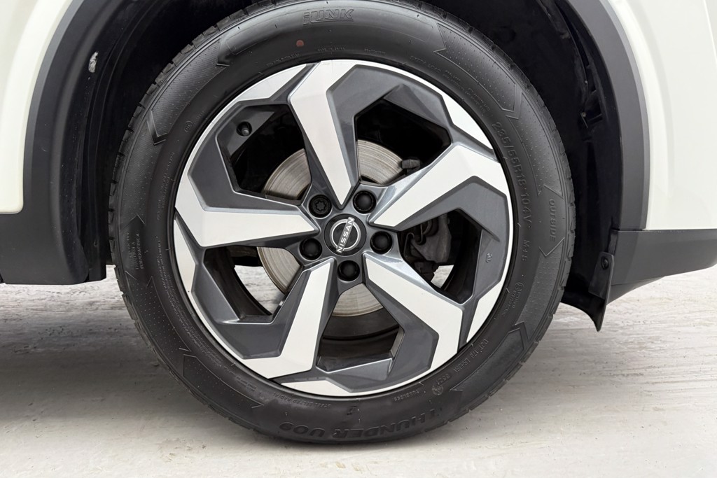 Nissan Qashqai N-Connecta Manual Petrol SUV - Stock Number (1543663) - 35th supplementary image