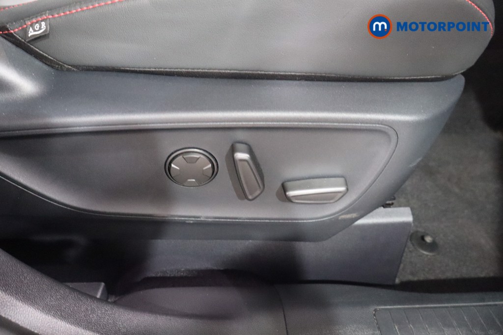 Ford Kuga St-Line Automatic Petrol Plug-In Hybrid SUV - Stock Number (1544341) - 17th supplementary image