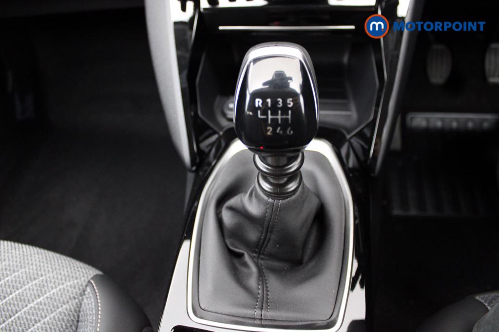 Peugeot 208 Allure Manual Petrol Hatchback - Stock Number (1544807) - 6th supplementary image