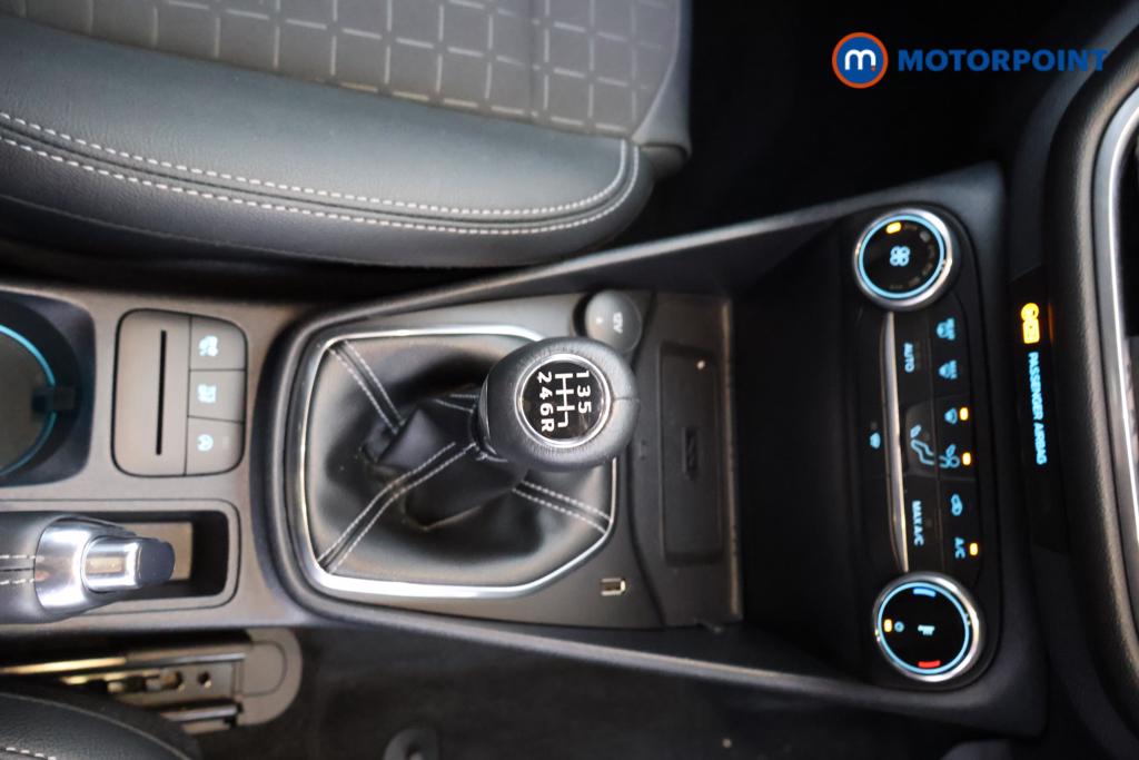 Ford Fiesta Active X Edition Manual Petrol-Electric Hybrid Hatchback - Stock Number (1545228) - 6th supplementary image