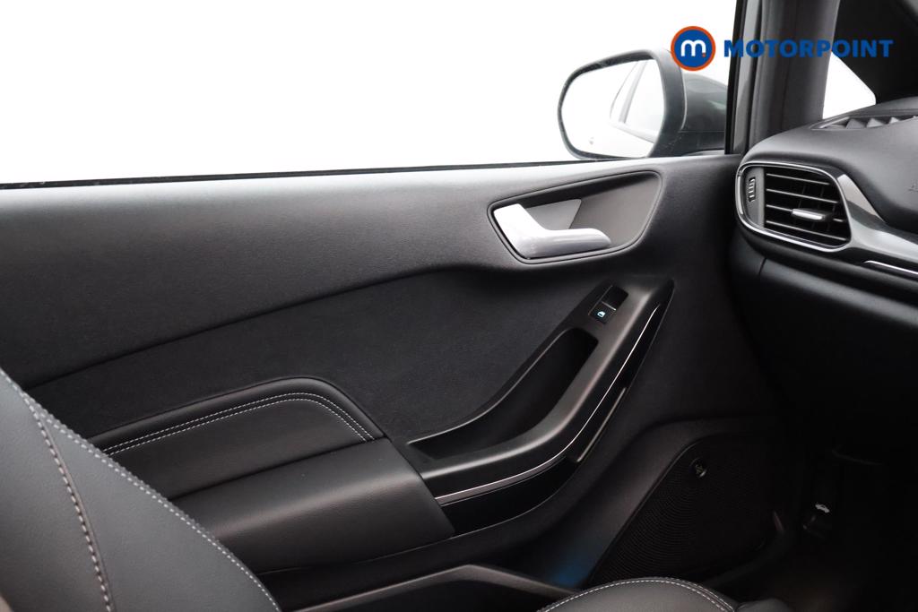 Ford Fiesta Active X Edition Manual Petrol-Electric Hybrid Hatchback - Stock Number (1545228) - 8th supplementary image