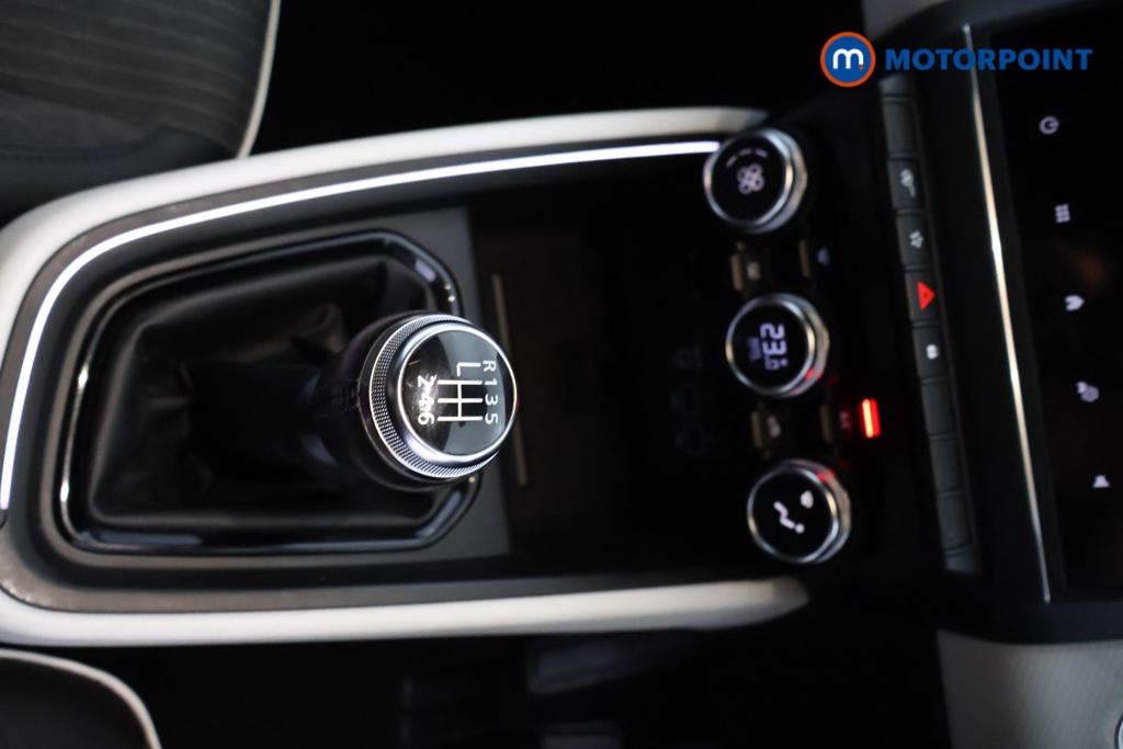 Renault Clio Techno Manual Petrol Hatchback - Stock Number (1545733) - 6th supplementary image