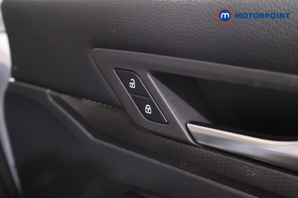 Volkswagen Golf GTD Automatic Diesel Hatchback - Stock Number (1545887) - 11th supplementary image