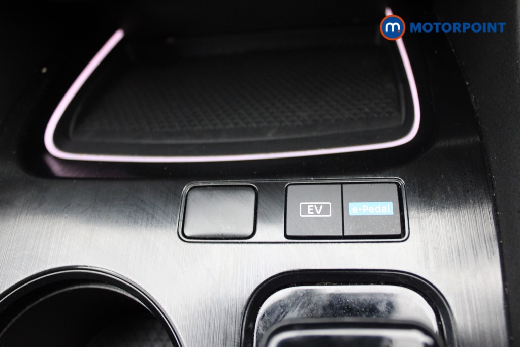 Nissan X-Trail N-Connecta Automatic Petrol-Electric Hybrid SUV - Stock Number (1546632) - 11th supplementary image
