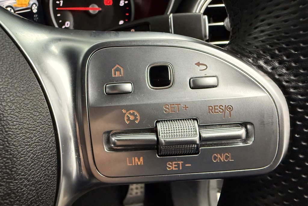 Mercedes-Benz GLC Amg Line Automatic Diesel SUV - Stock Number (1546669) - 5th supplementary image