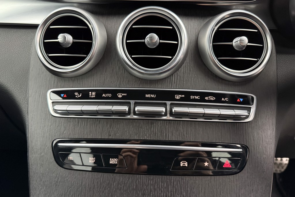 Mercedes-Benz GLC Amg Line Automatic Diesel SUV - Stock Number (1546669) - 15th supplementary image