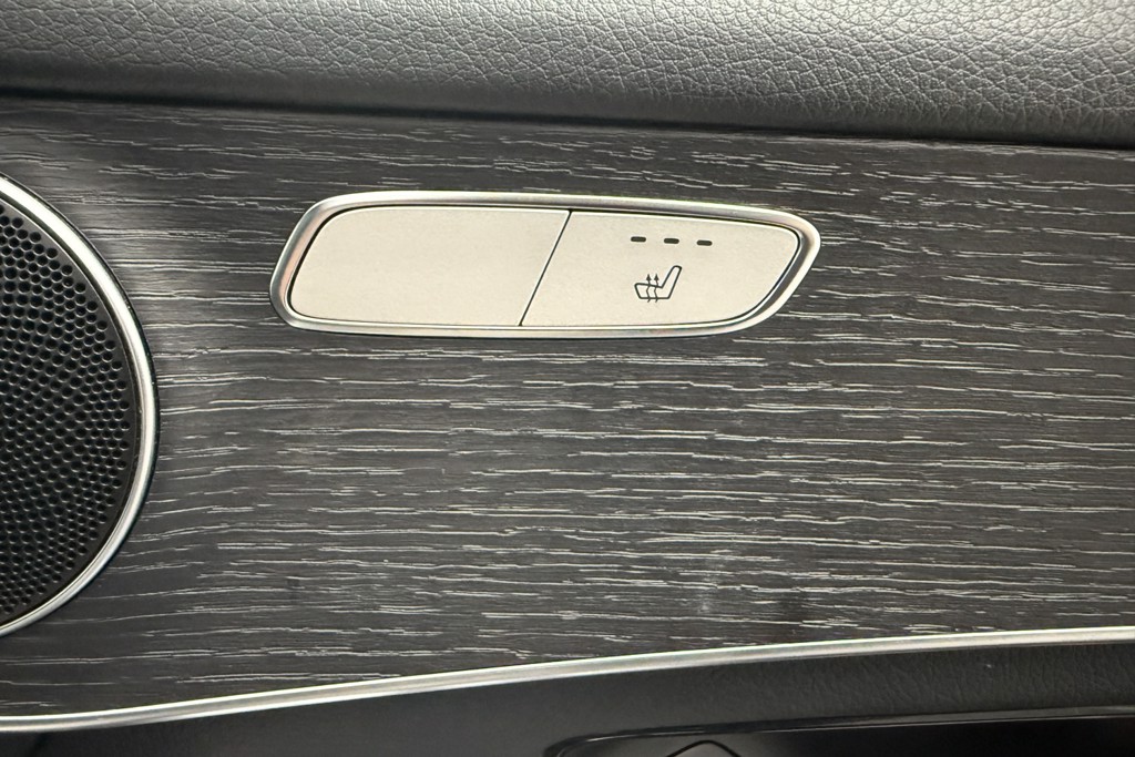 Mercedes-Benz GLC Amg Line Automatic Diesel SUV - Stock Number (1546669) - 21st supplementary image