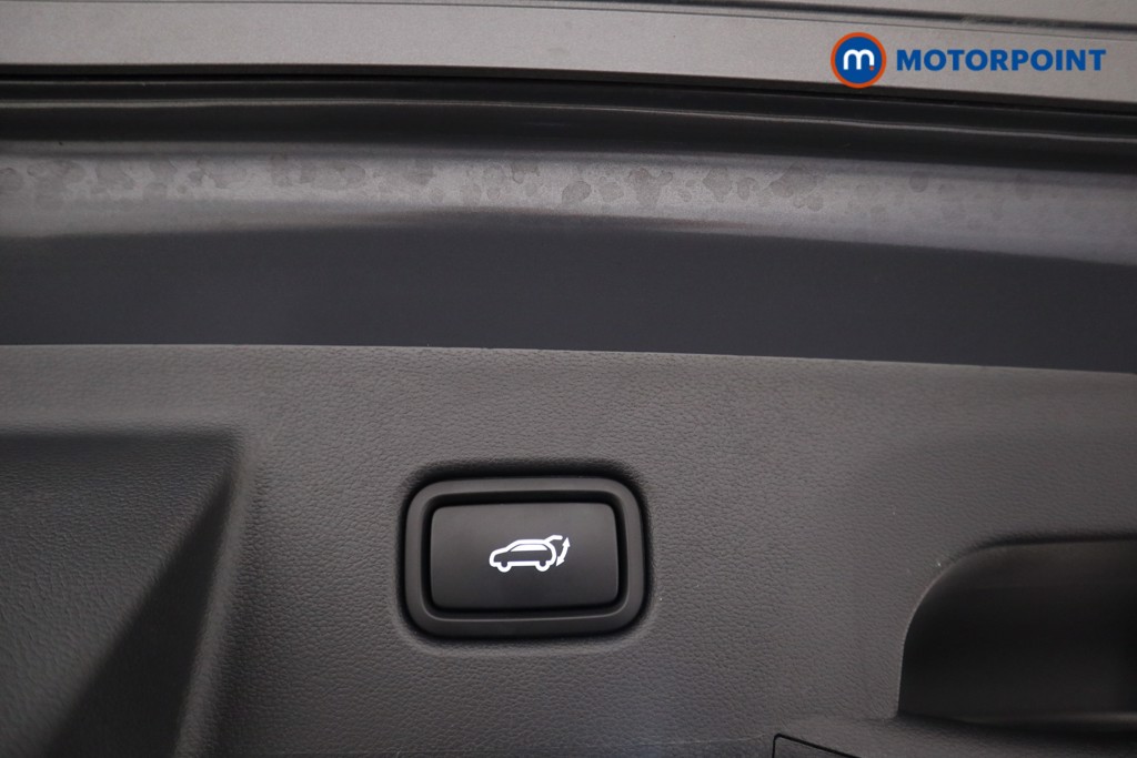Hyundai Tucson Premium Manual Petrol SUV - Stock Number (1547596) - 15th supplementary image