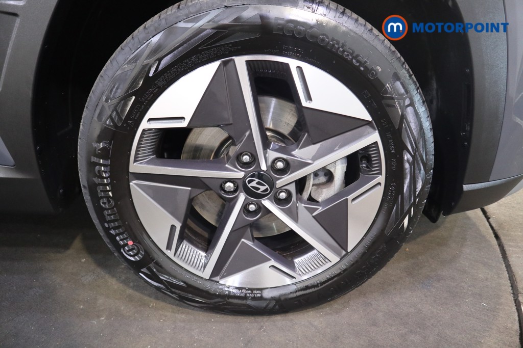 Hyundai Tucson Premium Manual Petrol SUV - Stock Number (1547596) - 17th supplementary image