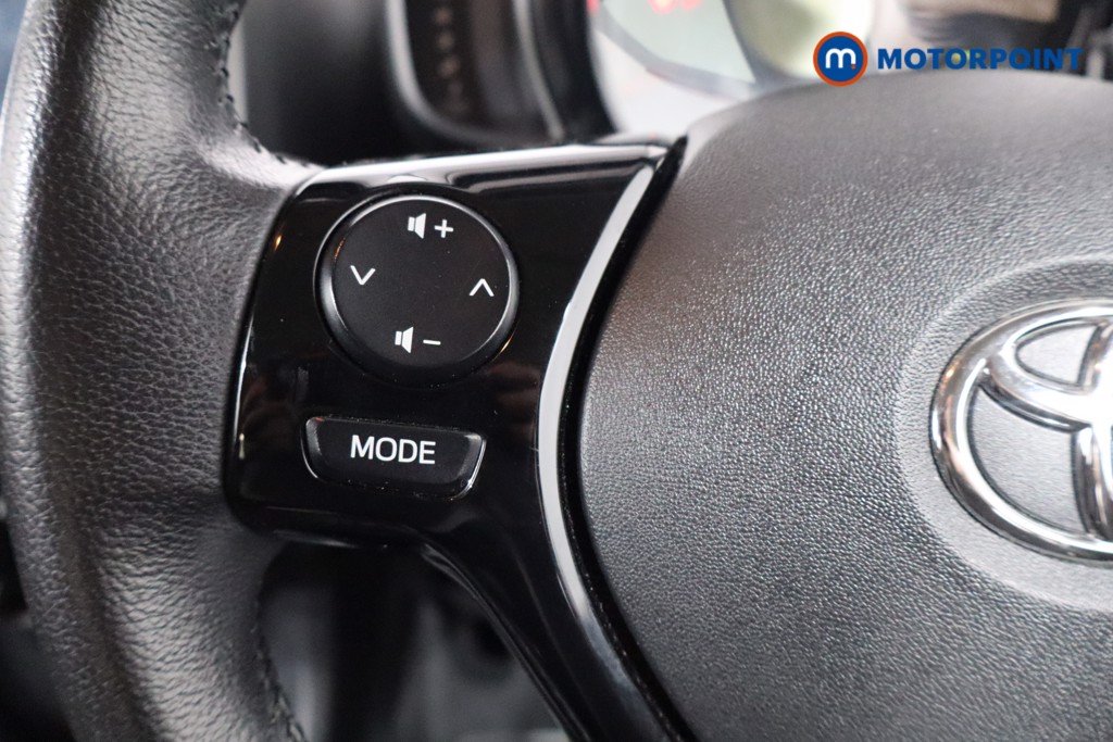 Toyota Aygo X-Play Manual Petrol Hatchback - Stock Number (1547761) - 7th supplementary image