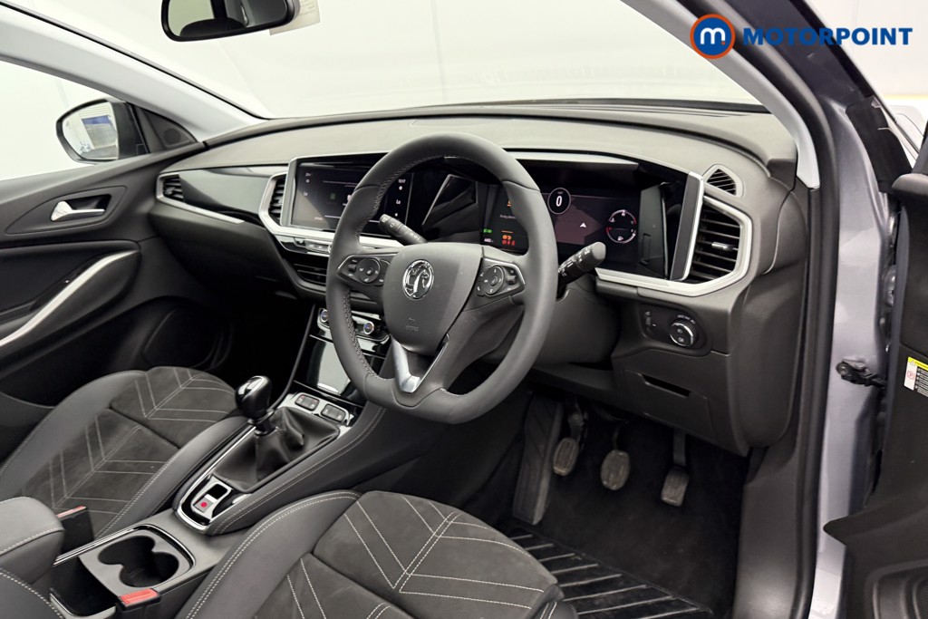 Vauxhall Grandland Ultimate Manual Petrol SUV - Stock Number (1547851) - 4th supplementary image