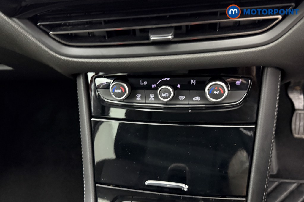 Vauxhall Grandland Ultimate Manual Petrol SUV - Stock Number (1547853) - 10th supplementary image