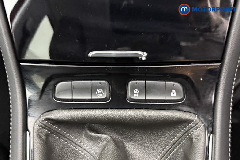 Vauxhall Grandland Ultimate Manual Petrol SUV - Stock Number (1547853) - 11th supplementary image