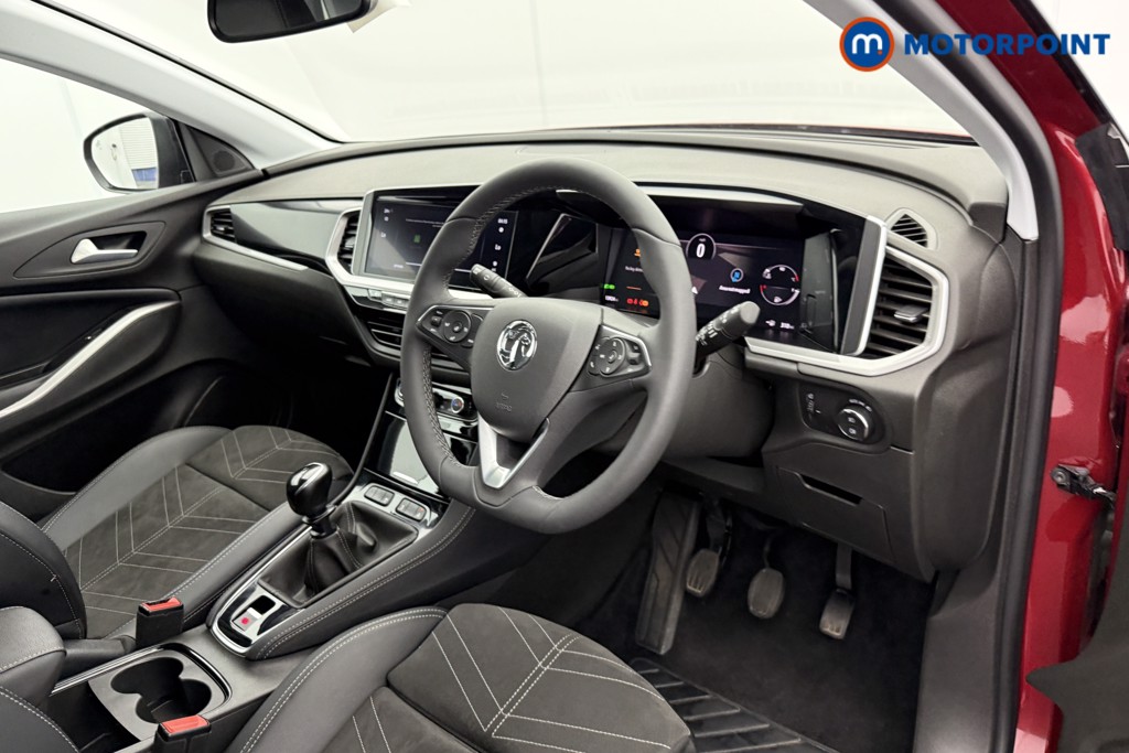 Vauxhall Grandland Ultimate Manual Petrol SUV - Stock Number (1547881) - 4th supplementary image