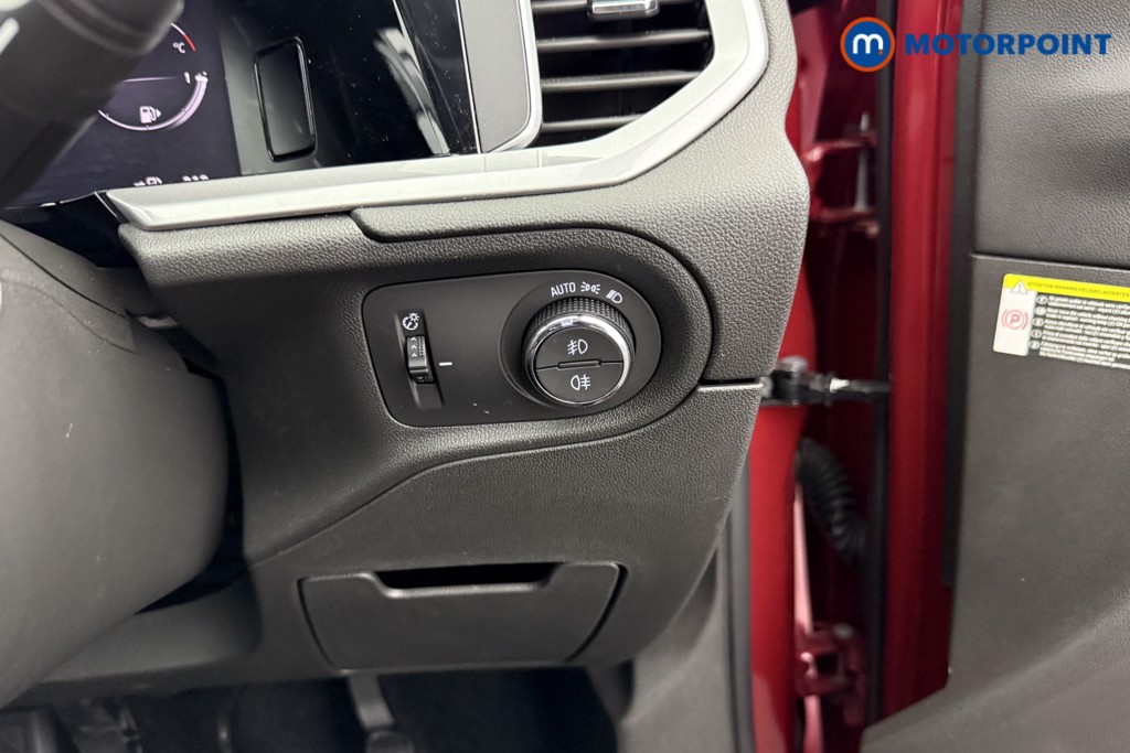 Vauxhall Grandland Ultimate Manual Petrol SUV - Stock Number (1547881) - 15th supplementary image