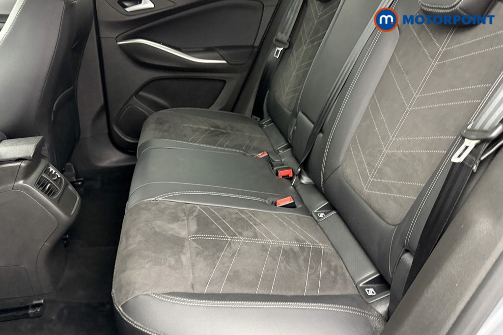 Vauxhall Grandland Ultimate Manual Petrol SUV - Stock Number (1547885) - 25th supplementary image