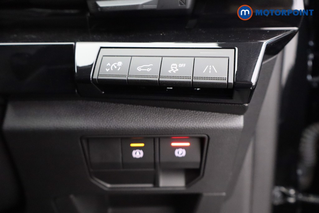 Renault Austral Techno Esprit Alpine Automatic Petrol-Electric Hybrid SUV - Stock Number (1547930) - 13th supplementary image