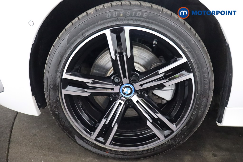 BMW 3 Series M Sport Automatic Petrol Plug-In Hybrid Saloon - Stock Number (1548107) - 23rd supplementary image