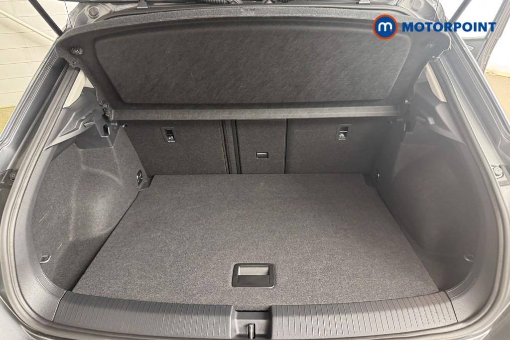 Volkswagen T-Roc Style Automatic Petrol SUV - Stock Number (1548176) - 3rd supplementary image