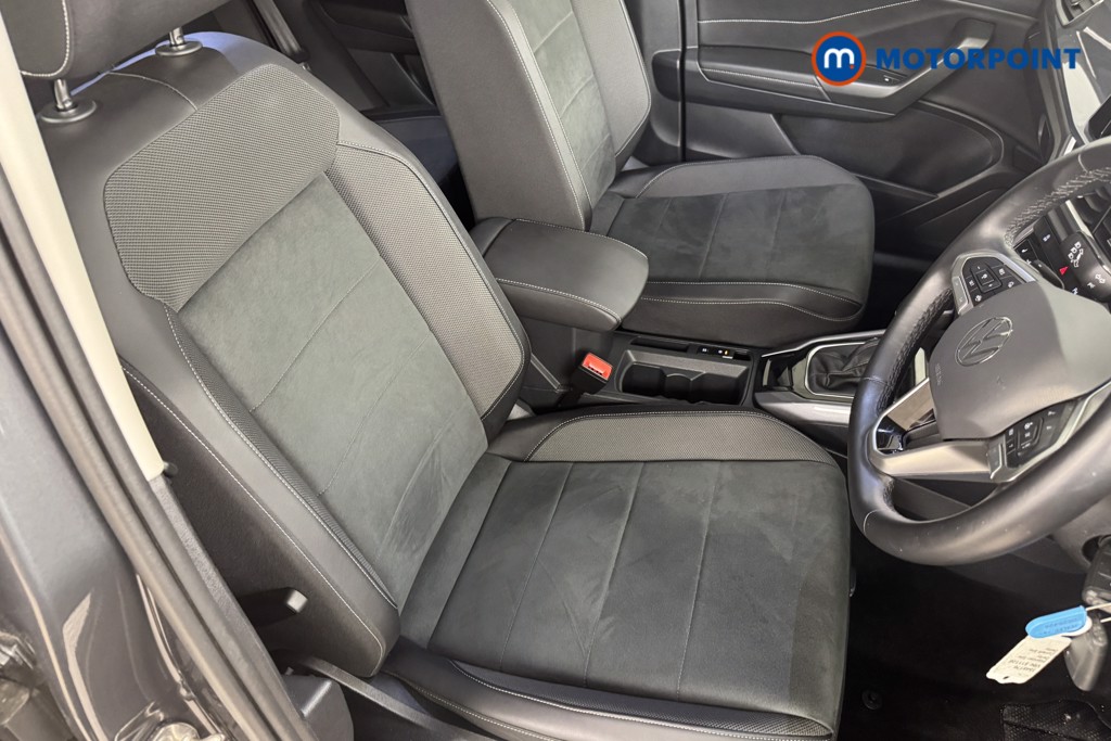 Volkswagen T-Roc Style Automatic Petrol SUV - Stock Number (1548176) - 5th supplementary image