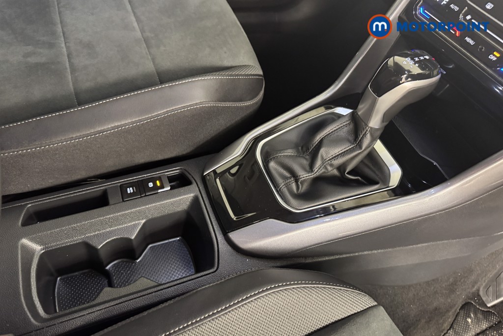 Volkswagen T-Roc Style Automatic Petrol SUV - Stock Number (1548176) - 10th supplementary image