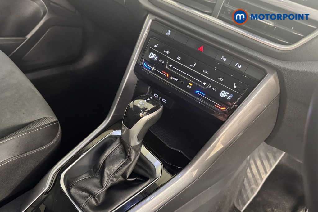 Volkswagen T-Roc Style Automatic Petrol SUV - Stock Number (1548176) - 11th supplementary image