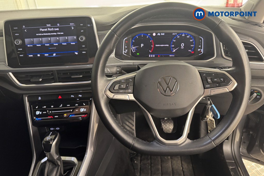 Volkswagen T-Roc Style Automatic Petrol SUV - Stock Number (1548176) - 1st supplementary image