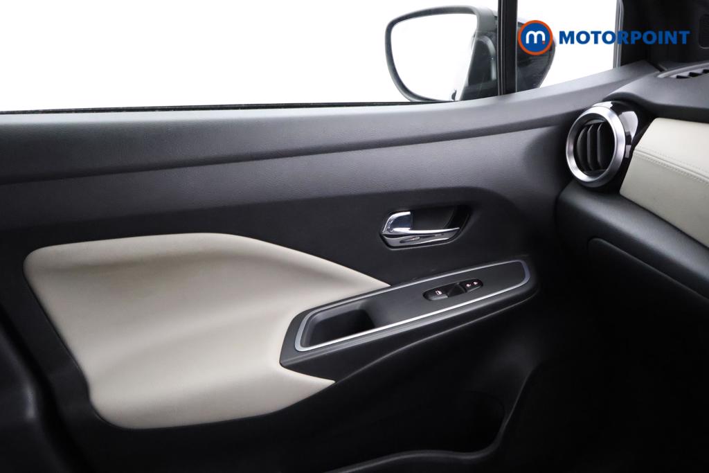 Nissan Micra Tekna Automatic Petrol Hatchback - Stock Number (1548339) - 8th supplementary image