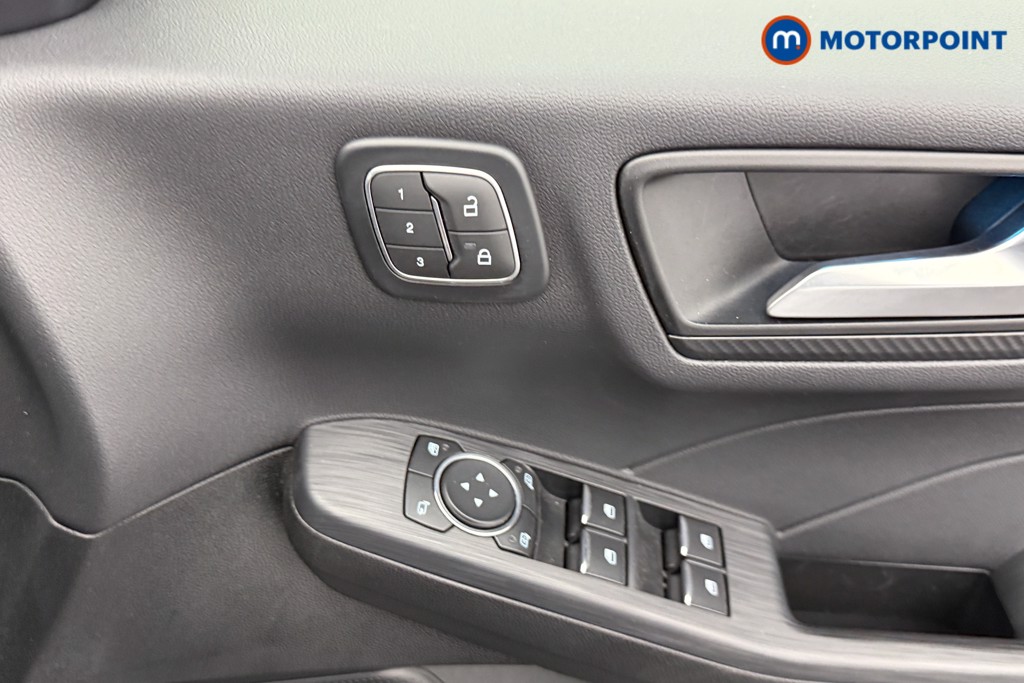 Ford Kuga St-Line X Automatic Petrol Plug-In Hybrid SUV - Stock Number (1548427) - 16th supplementary image
